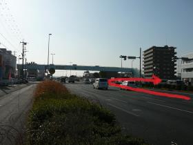 57号線右折、御幸2号歩道橋写真 57号線右折、御幸2号歩道橋写真