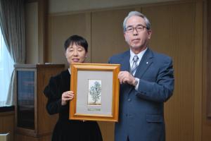 秀島氏